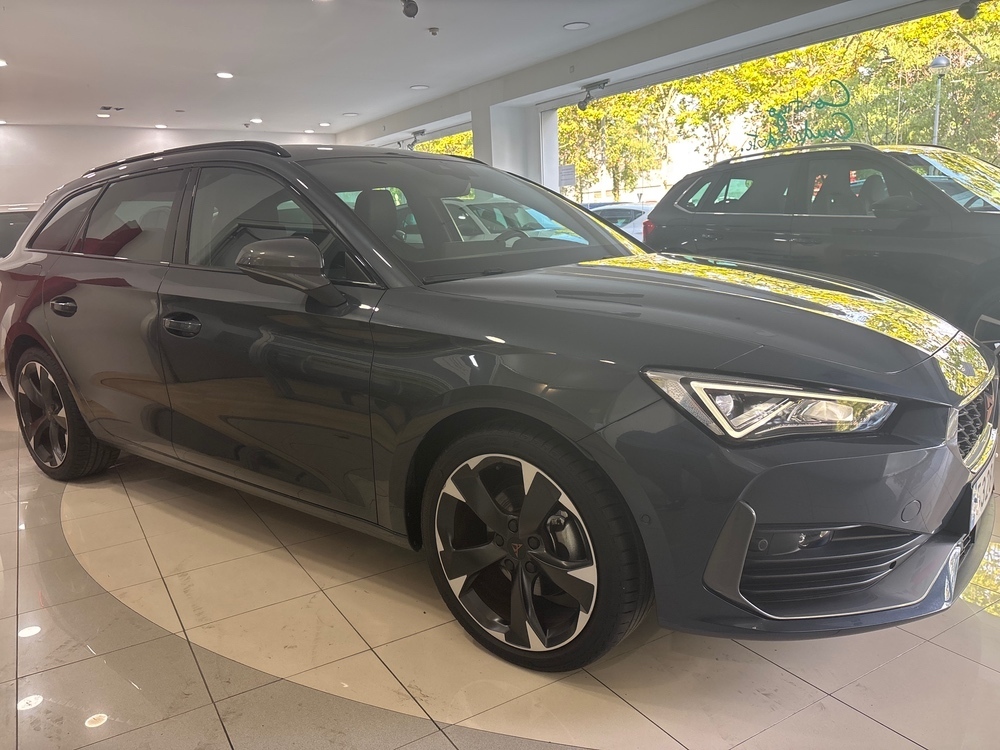 Cupra Leon Basis foto 3