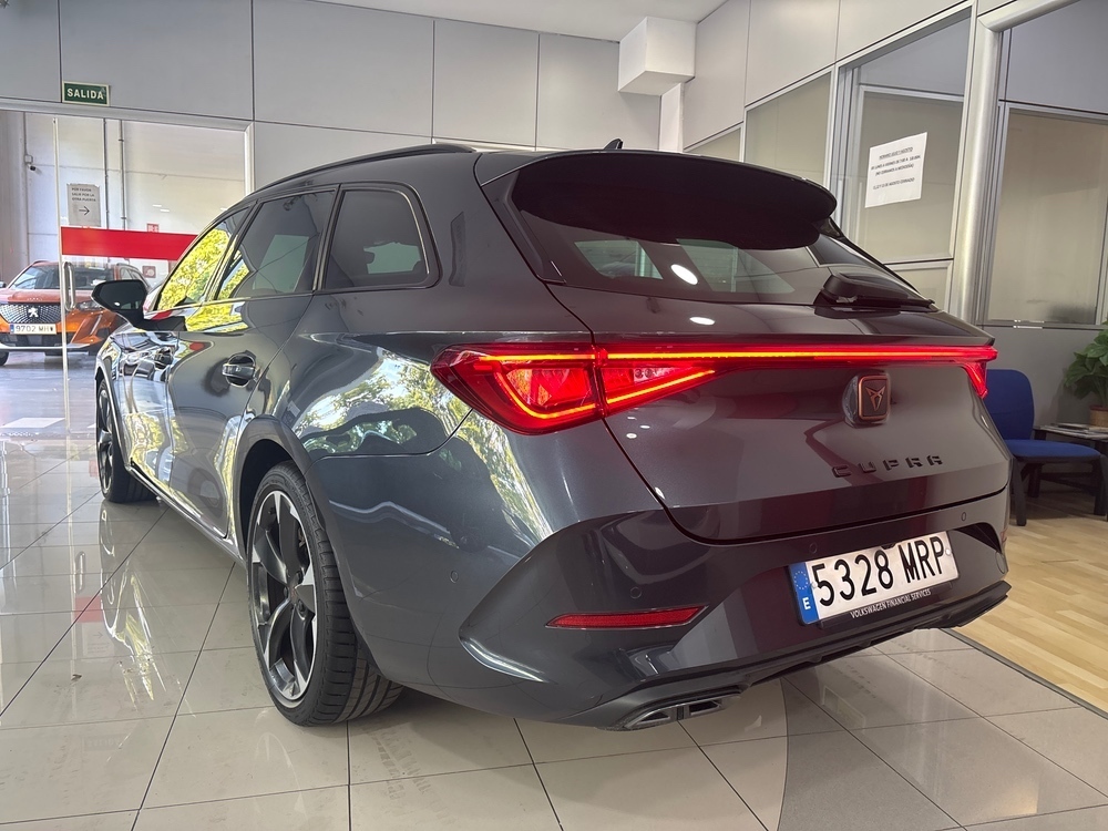Cupra Leon Basis foto 4