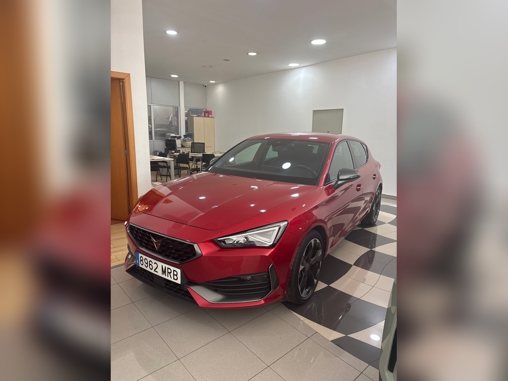 Cupra Leon Basis foto 2