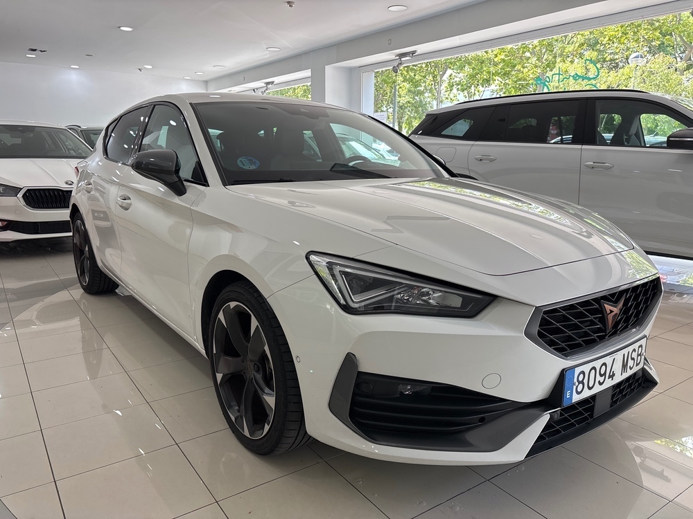 Cupra Leon Basis foto 3